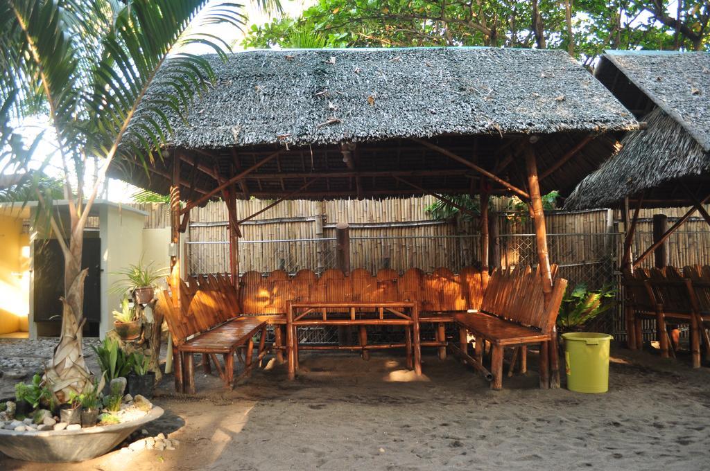 Ceazar'S Place Dauin Buitenkant foto